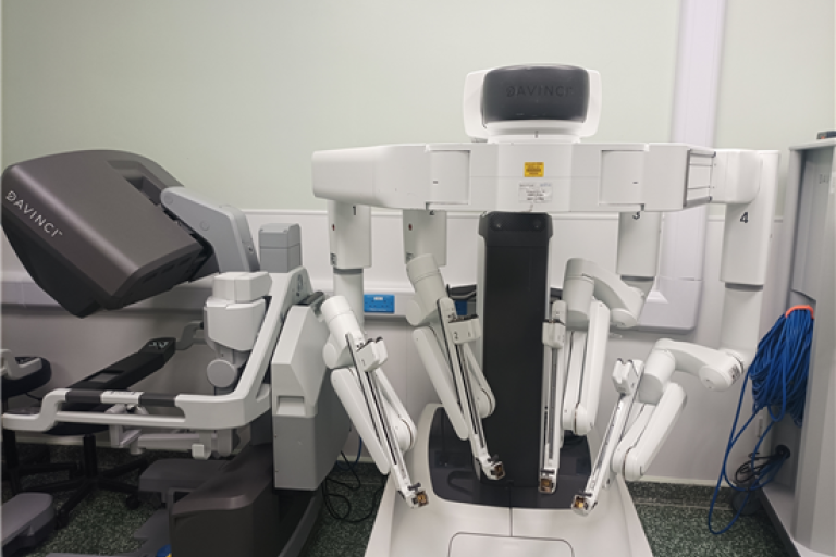 the Da Vinci Xi surgical robot located at St Michael’s Hospital