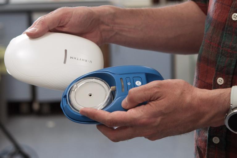 The U-RHYTHM hormone measuring device