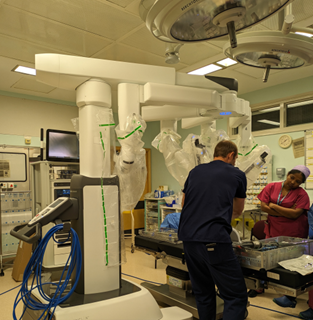 UHBW staff attend training for the Da Vinci XI robot during robot-assisted surgery.